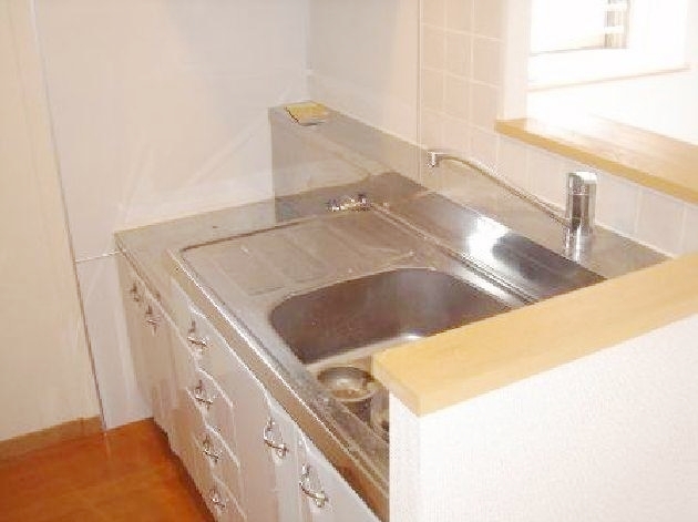 Kitchen. Two-burner gas stove installation Allowed