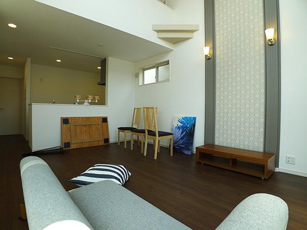 Living. B Building
