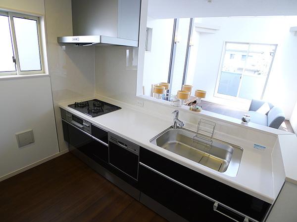 Kitchen. B Building