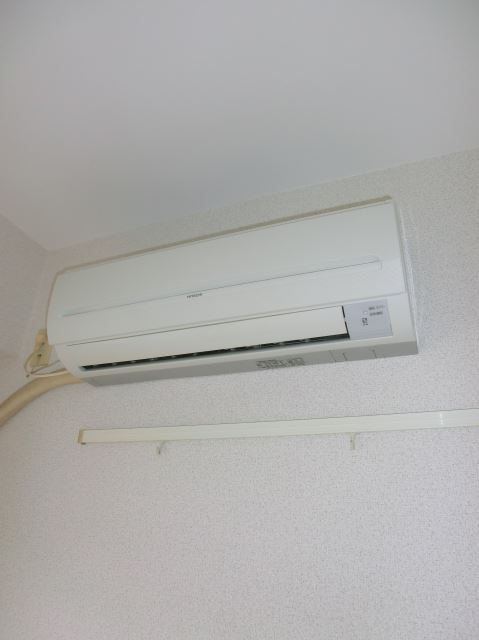 Other Equipment. 604, Room of photo combination