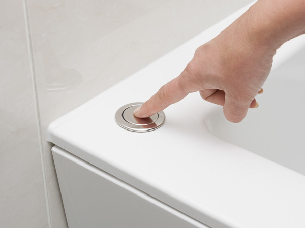 Bathing-wash room.  [Push drainage plug] It can be easily drained with only one push with the finger. Since the chain is no, Appearance has been refreshing.
