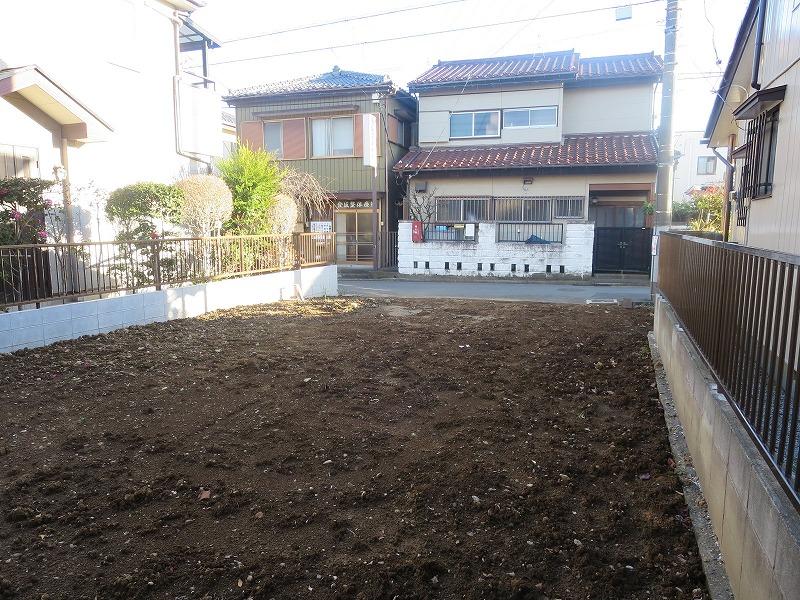 Local land photo. Local (12 May 2013) Shooting