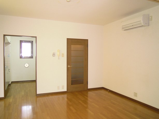 Living and room. Large living independent kitchen