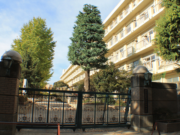 Surrounding environment. Municipal Tokiwa Junior High School (about 280m ・ 4-minute walk)