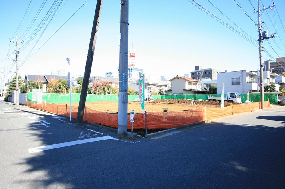 The entire compartment Figure. Compartment figure