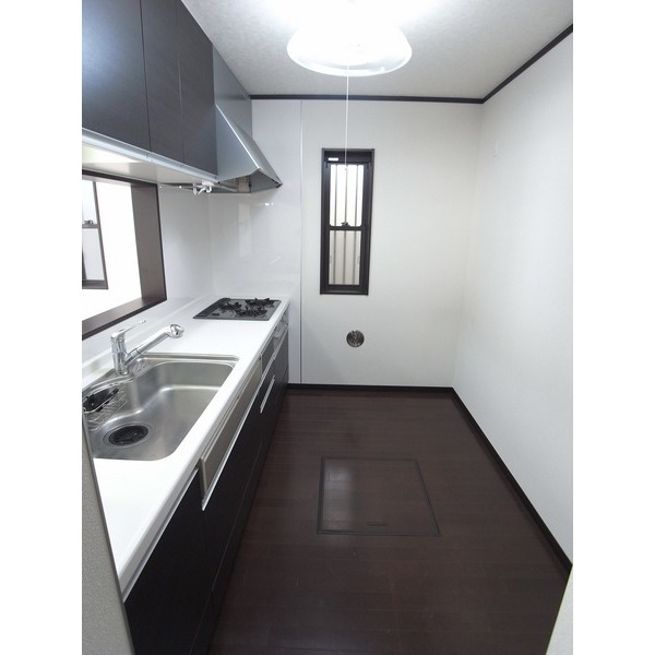 Kitchen. Kitchen space spacious