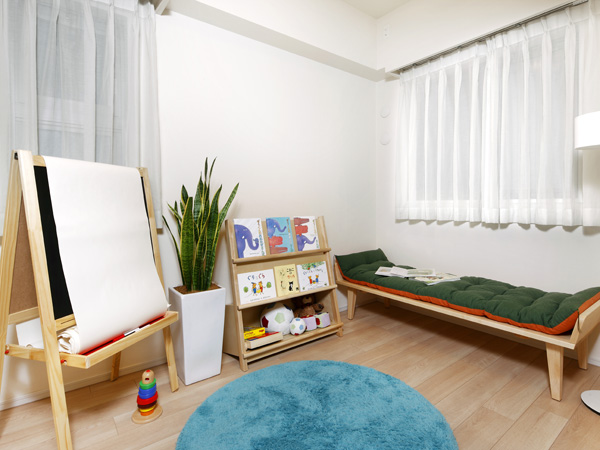 Interior.  [Western-style (3)] (Model Room 80A type)