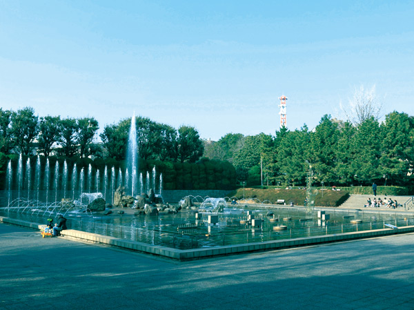 Surrounding environment. Kitaurawa park (about 500m / 7-minute walk)