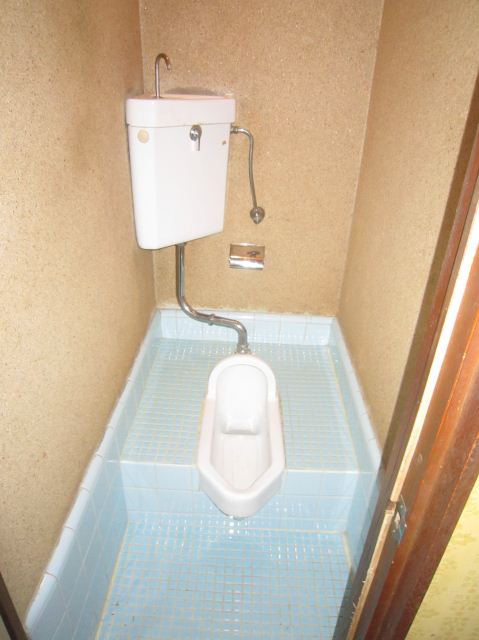 Toilet. Other Room No. photos (see)