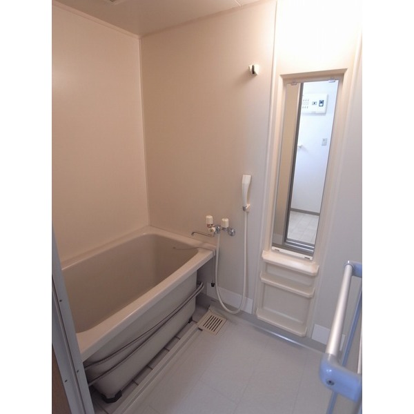 Bath. Bathing-out add fueled