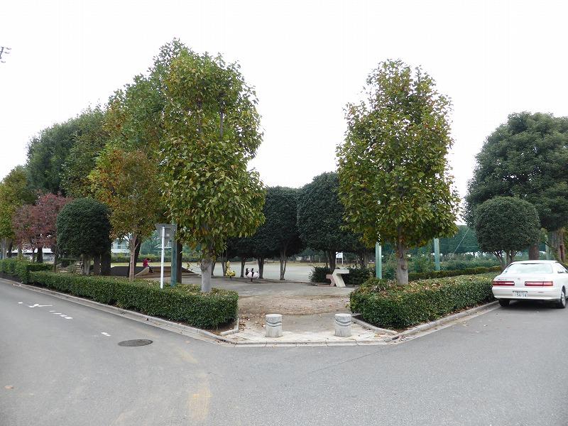 park. Adachi shrine park (about 100m)