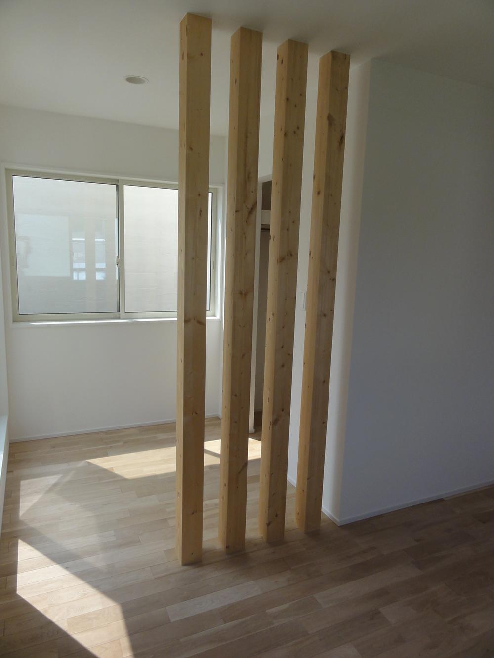 Non-living room. Space partitions the bedroom and a walk-in closet in the four pillars.