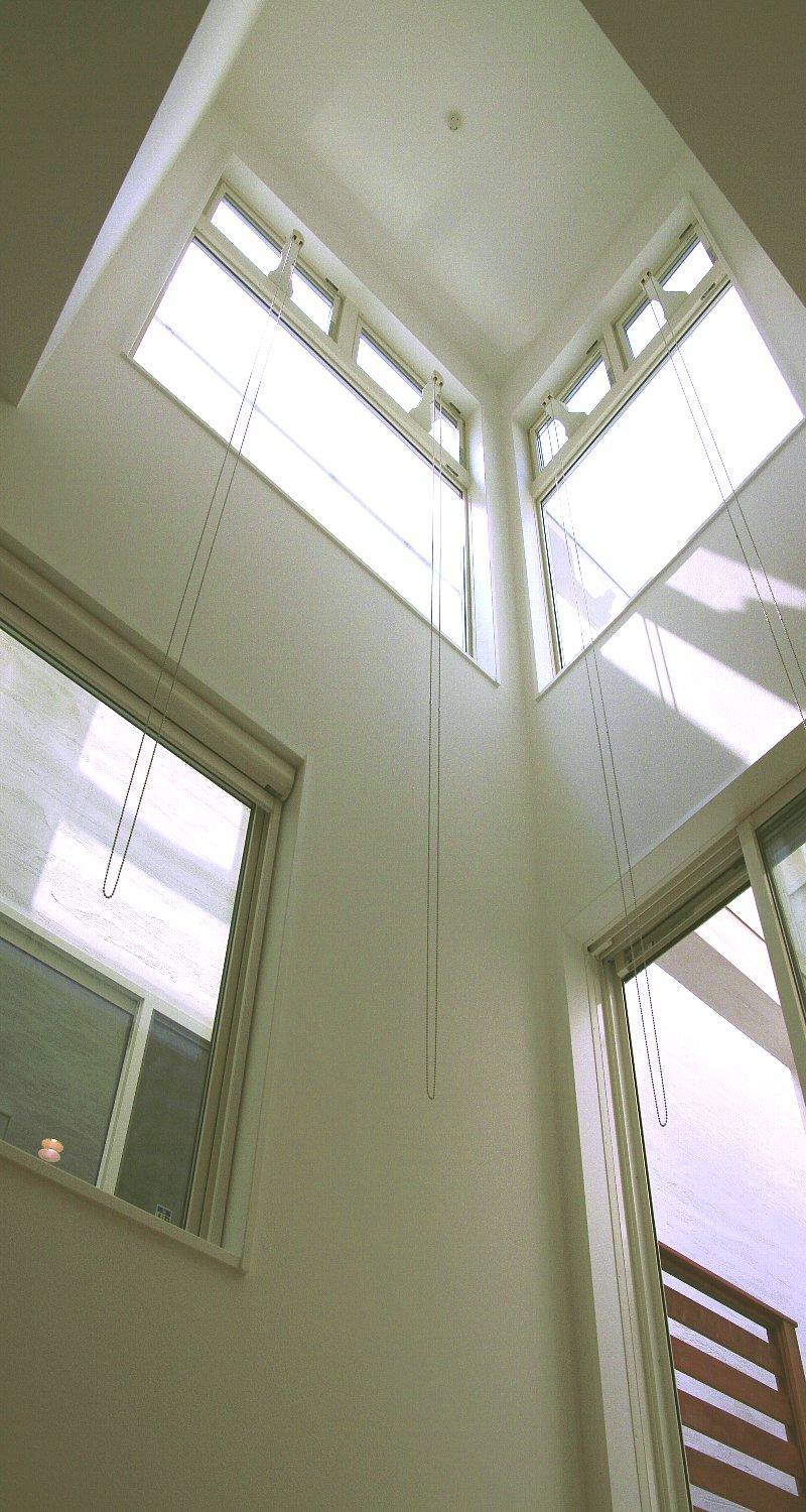 Other introspection. Tile floor courtyard ・ At home with a blow-by pouring light, Or even invite you to try enjoying private time.