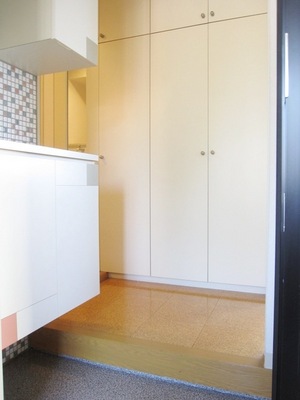 Entrance. It is the entrance of the storage enhancement! 