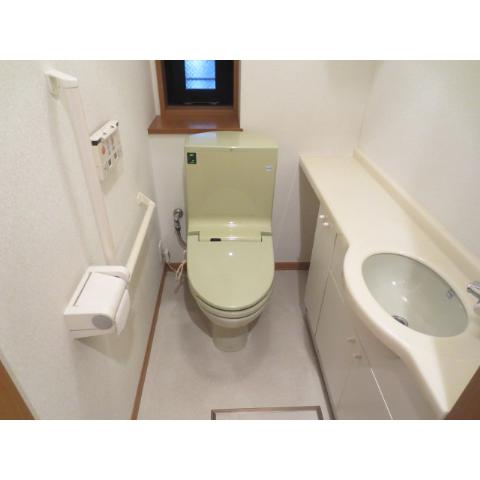 Toilet