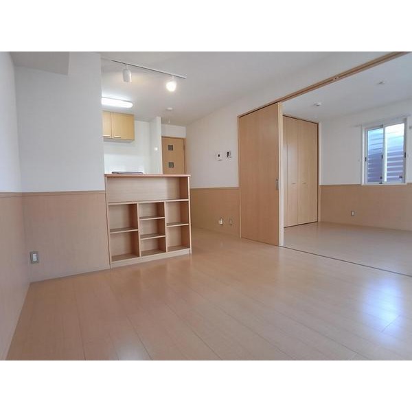 Living and room. LDK and Western