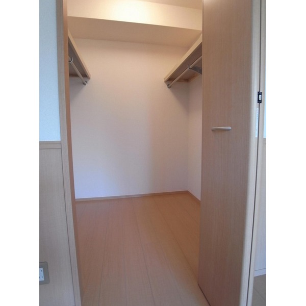 Receipt. South Western-style 6.1 Pledge