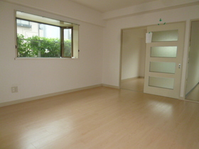 Living and room. Bay window with a living