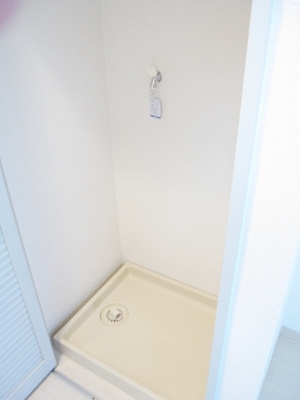 Other Equipment. Washing machine put in a room ☆