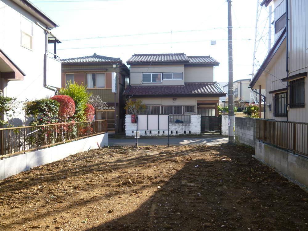 Local land photo. Local (12 May 2013) Shooting