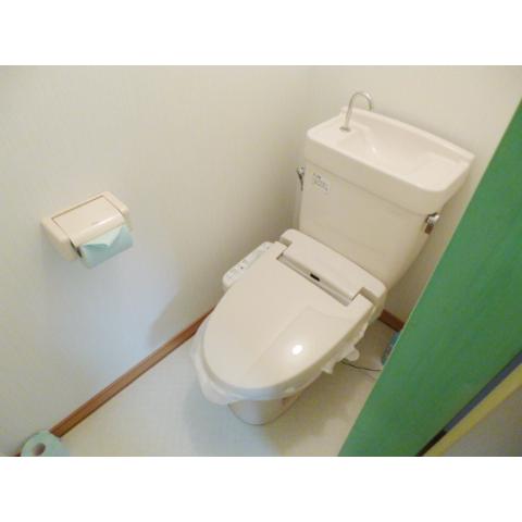 Toilet