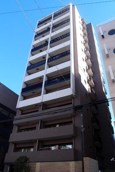 Local appearance photo. Local (12 May 2013) Shooting