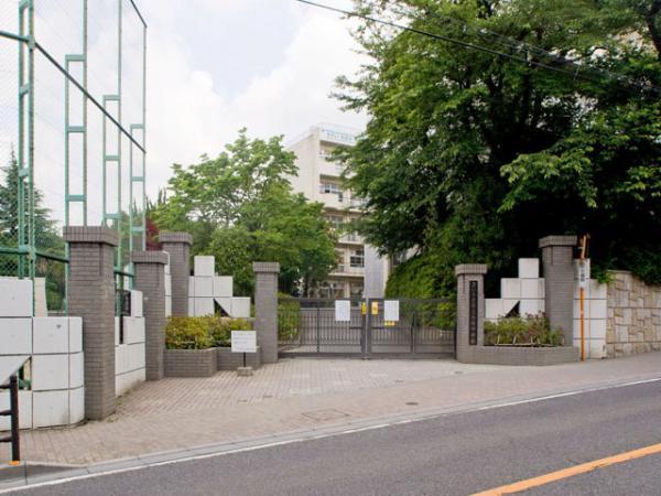 Primary school. Kizaki until elementary school 650m