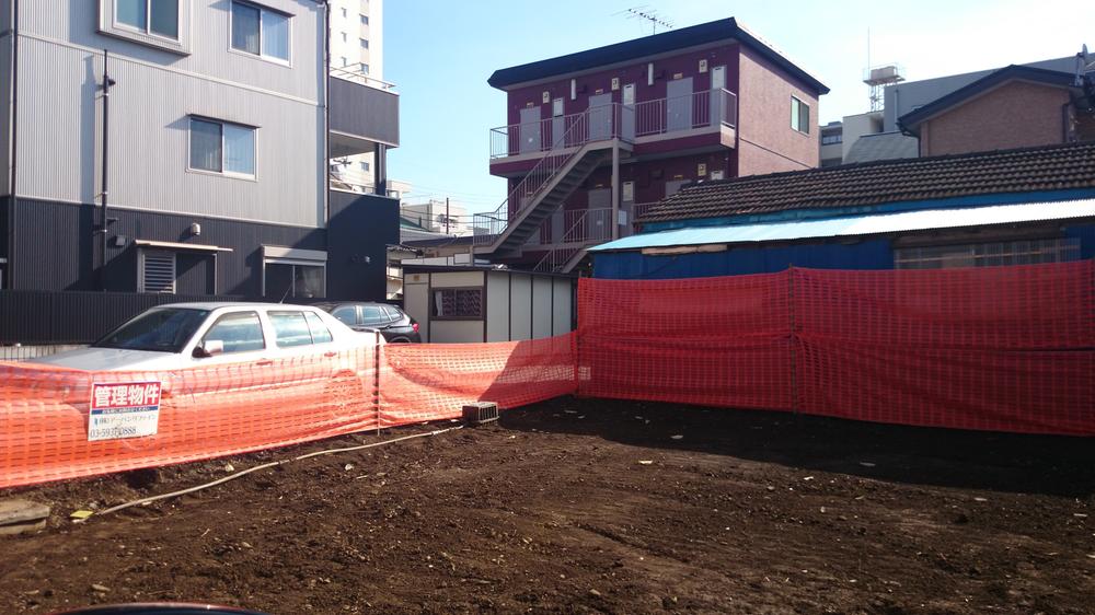 Local land photo. Local (11 May 2013) Shooting