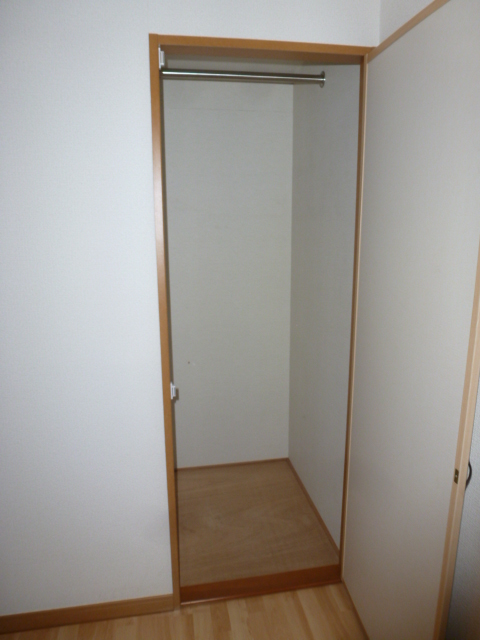 Receipt. Western-style housing