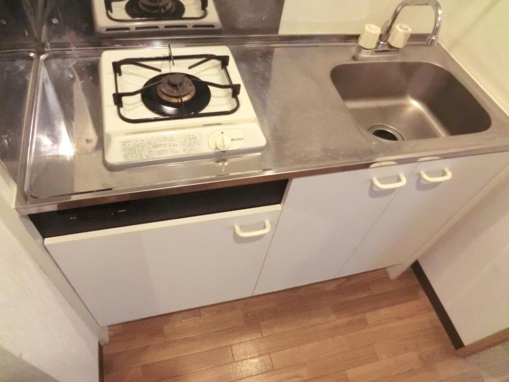 Kitchen. ☆ 1-neck ・ Gas stove installation Allowed ・ This is useful in self-catering ☆