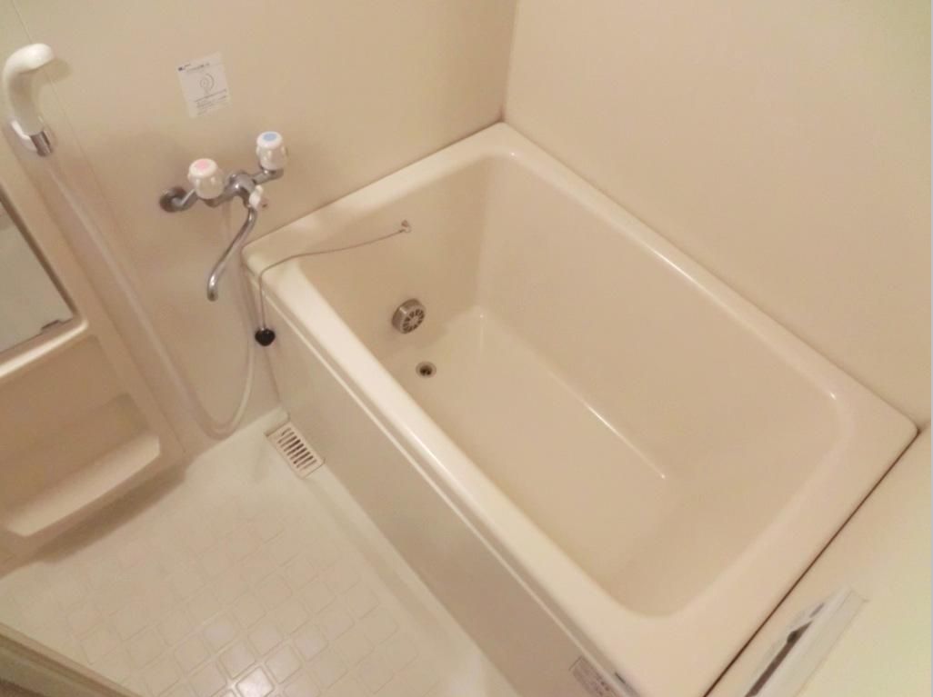 Bath. ☆ With a convenient add-fired hot water supply ☆