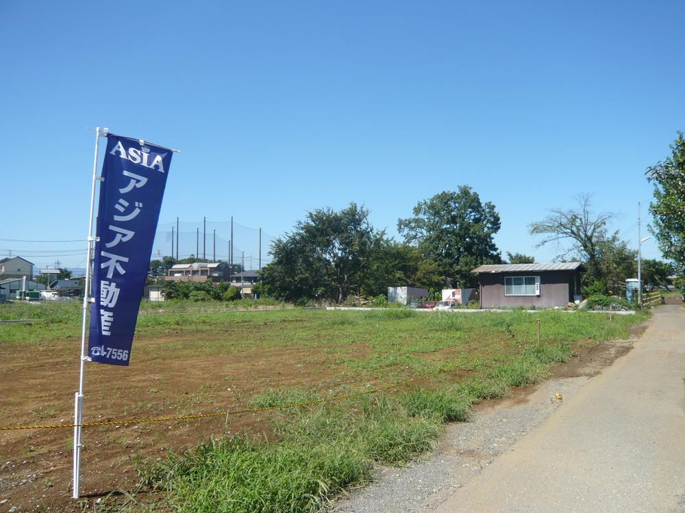 Local photos, including front road. Local (September 2014) Shooting