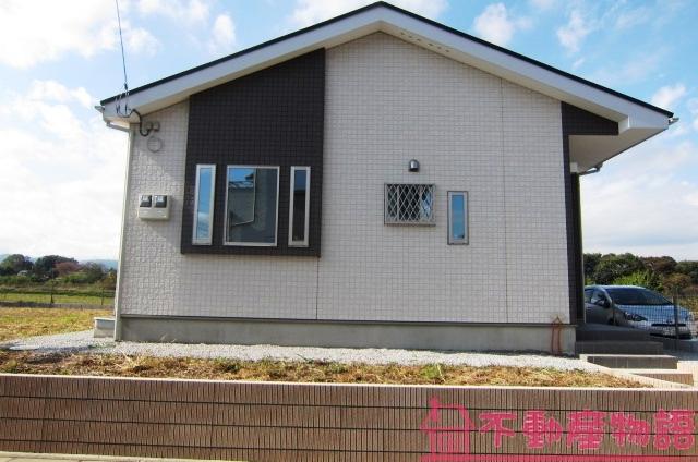 Local appearance photo