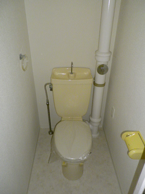 Toilet. Same specifications