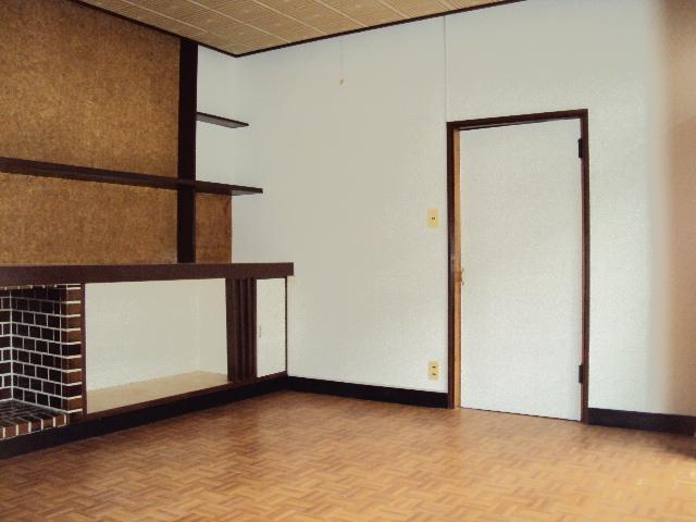 Living and room. 1F Western-style