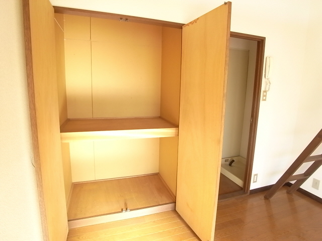 Receipt. Compartment