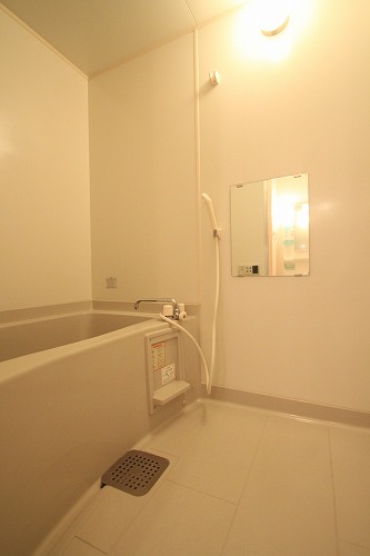 Bath. Apamanshop Tsurugashima shop TEL: 049-233-7511