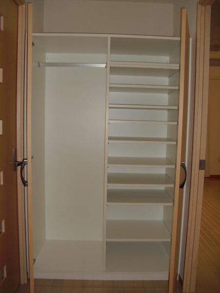 Receipt. Storage capacity of even enhance shoes case