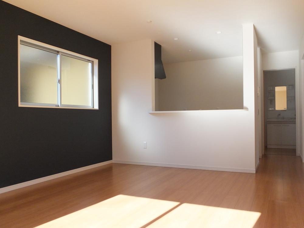 Living. Local (12 May 2013) Shooting