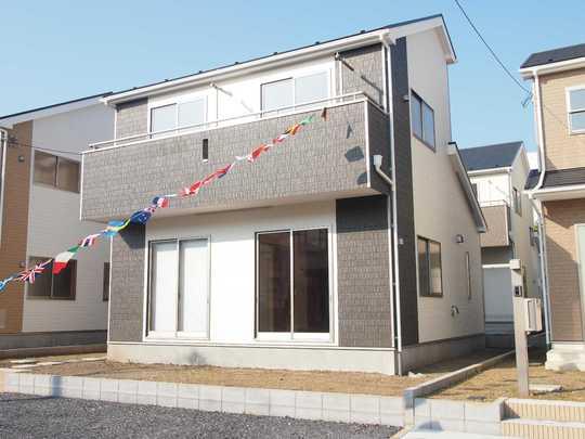 Local appearance photo. Building appearance