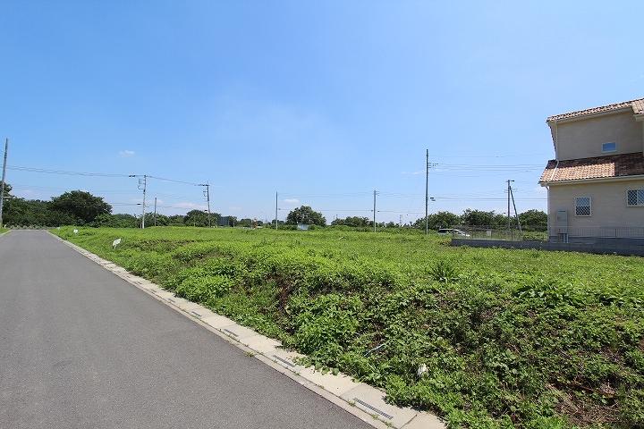 Local land photo. Local land photo 83 Building