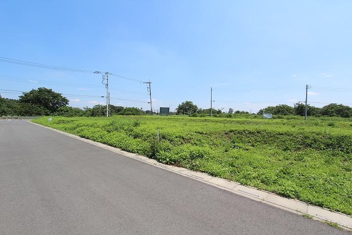 Local land photo. Local land photo 85 Building