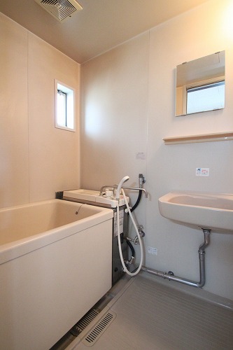 Bath. Apamanshop Tsurugashima shop TEL: 049-233-7511