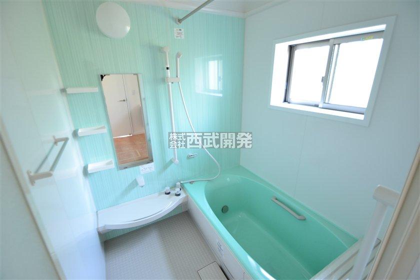 Same specifications photo (bathroom). Color ・ Arrangement and the like will differ.  For more details, please contact us. 