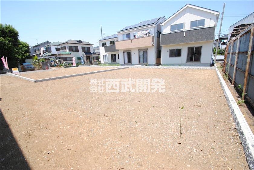 Local photos, including front road. Local (June 2013) Shooting