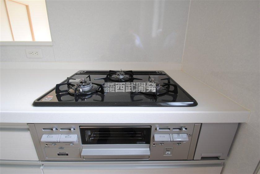 Same specifications photo (kitchen)