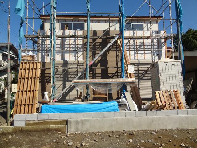 Local appearance photo. Local (10 May 2013) Shooting