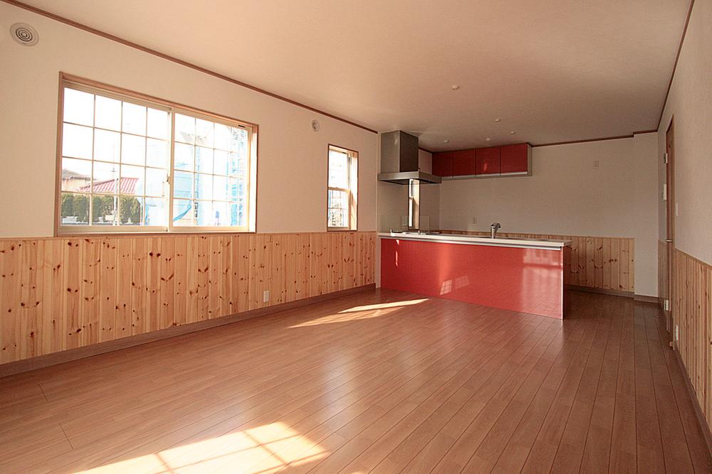 Living. Spacious living will produce a comfortable life. (6 Building)