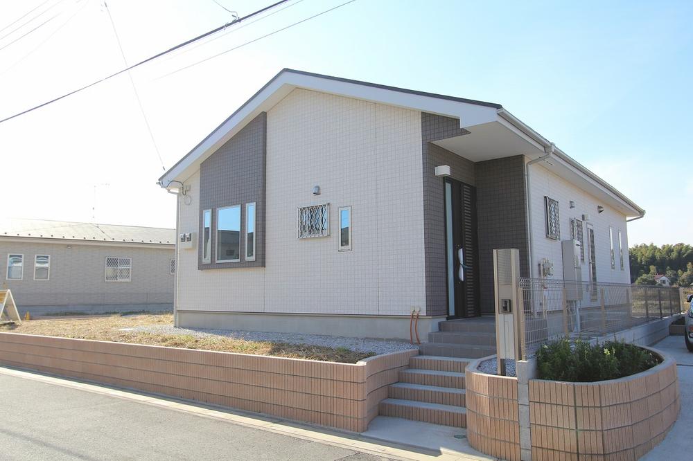 Local appearance photo