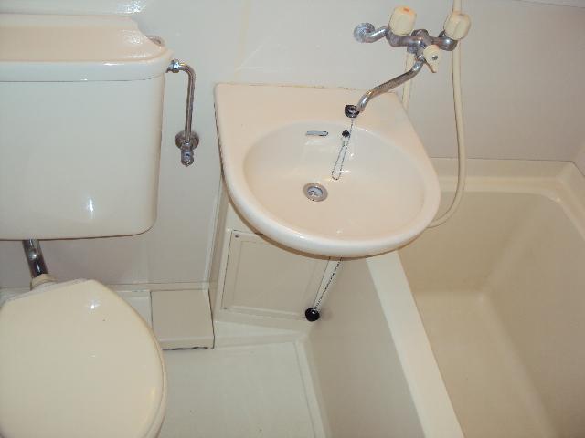 Bath. bus ・ toilet